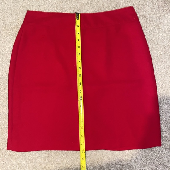 Like new!! BMoss Red skirt Size 8 - Picture 7 of 8